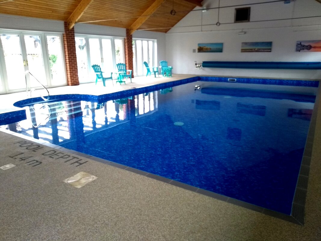 Jonas Barn Swimming Pool